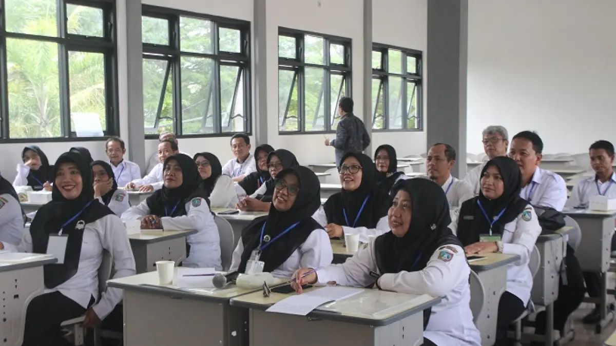 SEMANGAT: Guru SMPN mengikuti pelatihan BCKS di SMPN 1 Jombang, 2025 lalu. 

