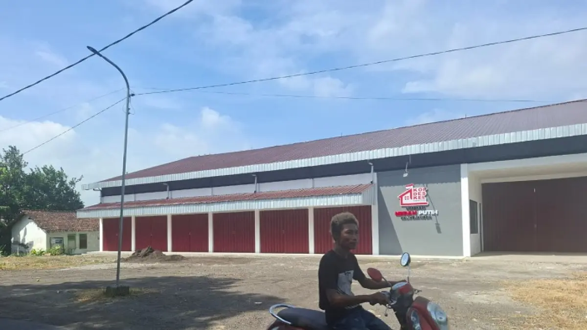 KDKMP Kalikejambon masih tutup, Senin (18/5).