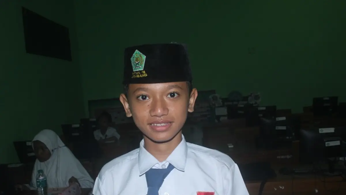 Muhammad Fatih Romadlon, Kelas 8-D MTsN 15 Jombang di Keras, Diwek