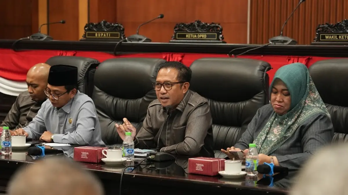 Rapat dengar pendapat (RDP) antara Komisi D DPRD Jombang bersama Dinas Sosial dan Bappeda Jombang, Senin (18/5).