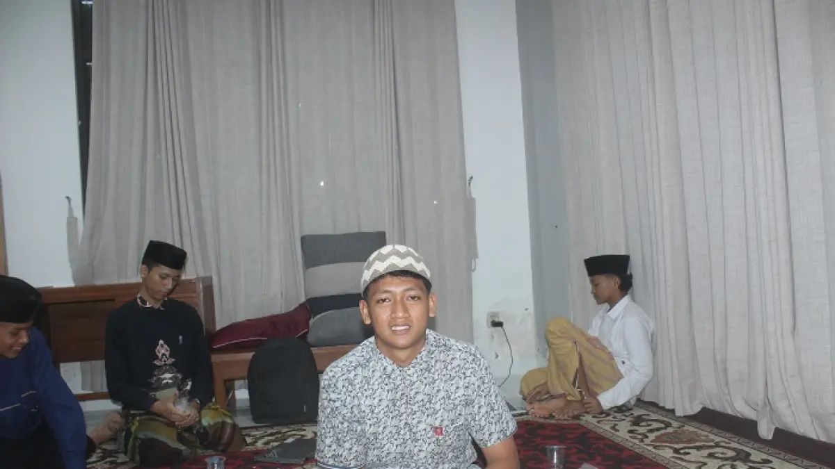 Moh Galang Prayogi Kurniawan, Santri PP Al-Madienah, Denanyar, Jombang