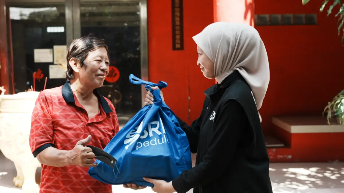 BRI Peduli salurkan bantuan untuk umat budha di momen Waisak 2026