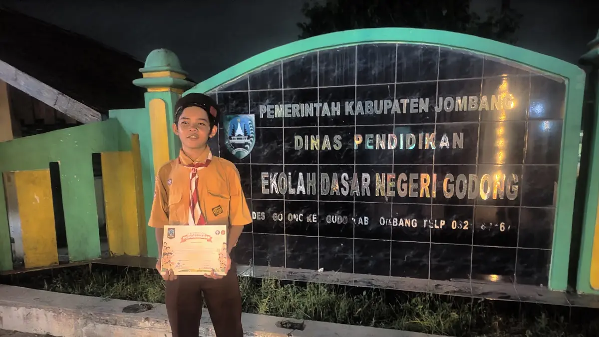 Adixi Kenzivio, Kelas VI SD Negeri Godong