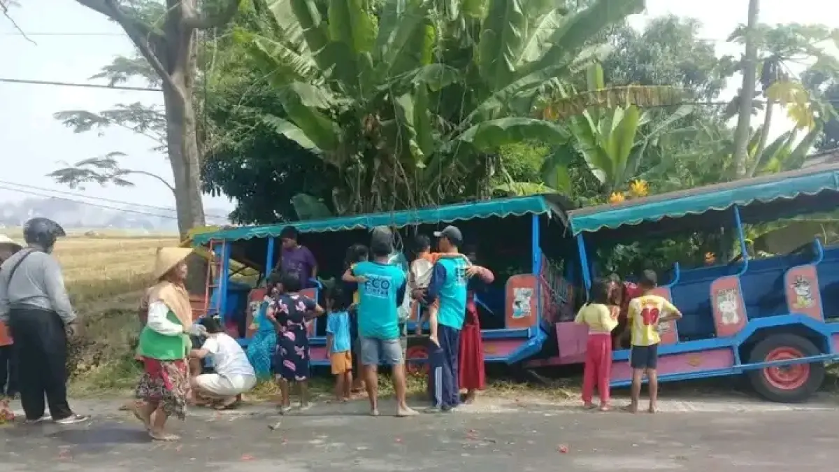 kejadian kecelakaan kereta kelinci di Gudo, Jombang