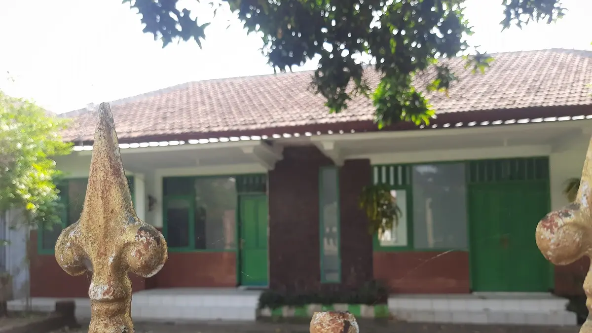 ALIH STATUS: Gedung eks Wilker Megaluh yang dihibahkan ke pemerintah desa, (5/7).