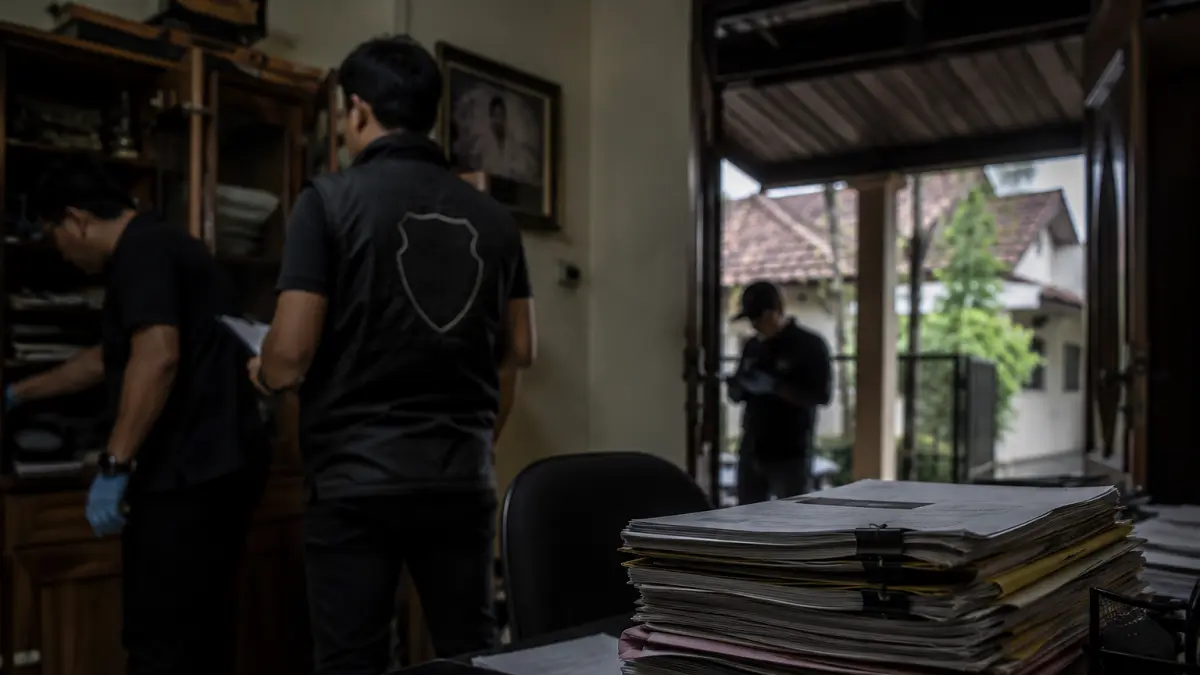 Ilustrasi rumah Kepala Desa Banjardowo digeledah Polres Jombang