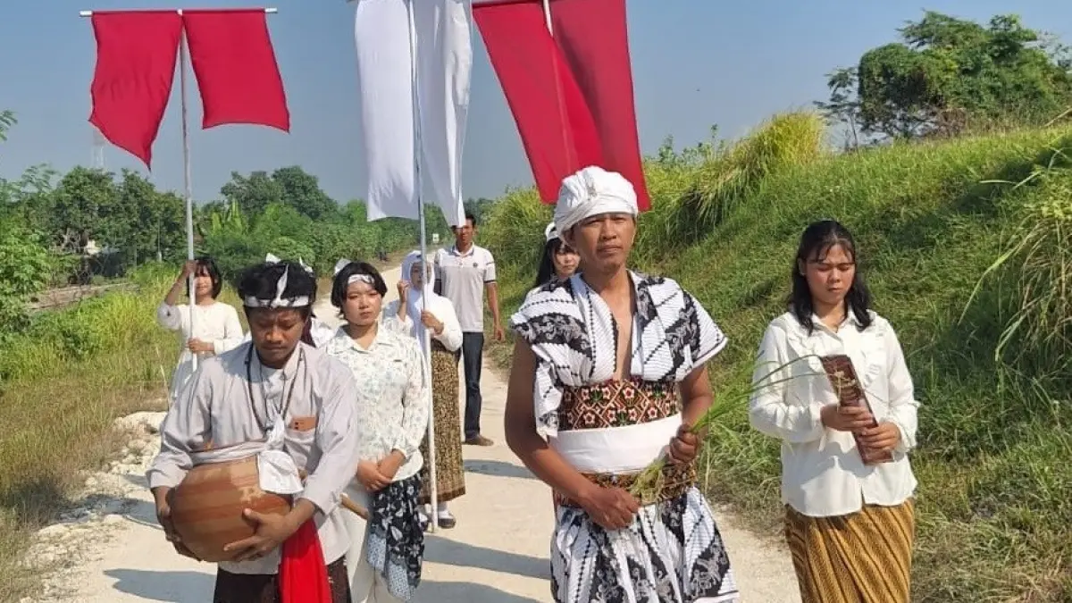 SUCI: Pengambilan tirta dari Sungai Brantas sebagai rangkaian prosesi Ranu Ayu