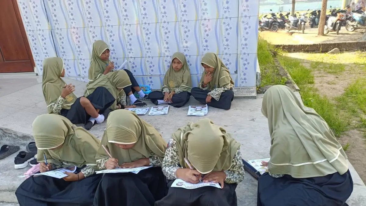 BERPRESTASI: Pembelajaran di SDN Pojokrejo Kecamatan Kesamben, yang merupakan salah satu penerima BOS Kinerja kategori sekolah yang memiliki prestasi.  