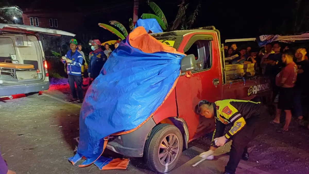  Kecelakaan maut terjadi di Jalur Provinsi Ploso-Babat Desa Kedungdowo, Kecamatan Ploso, Jombang, Kamis (23/7) malam.
