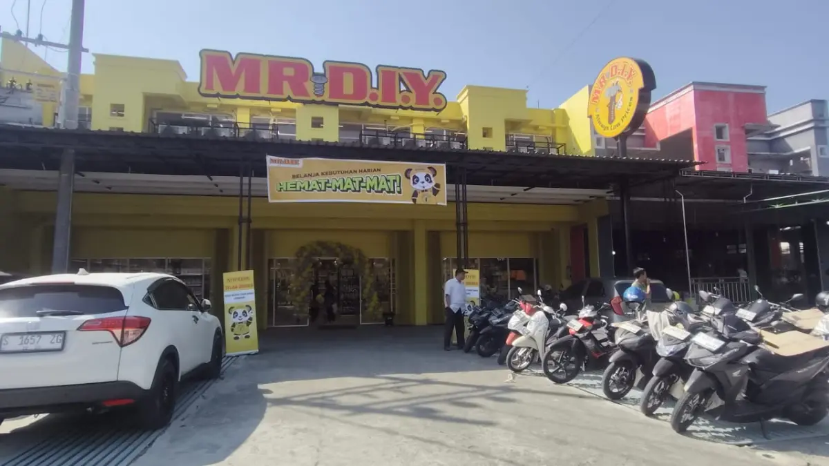 MR.D.I.Y. Cukir yang sudah buka
