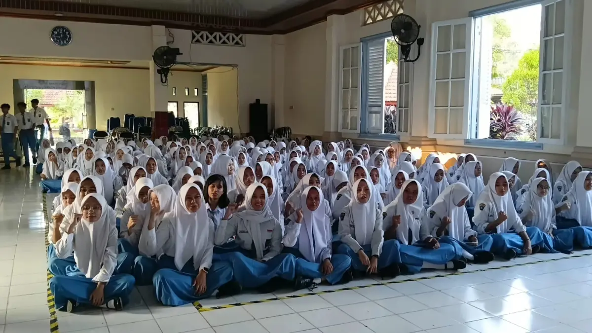 PERSIAPAN AWAL: SMAN 3 Jombang melakukan sosialisasi TKA untuk siswa kelas XII, Senin (20/7). 