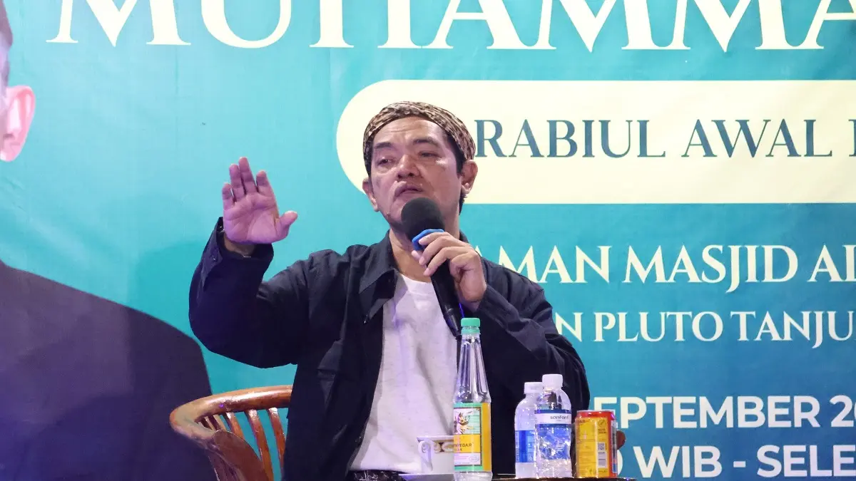 Oleh: Pengasuh Pondok Pesantren Darul Ulum Rejoso Peterongan, Jombang, KH Zainul Ibad As’ad (Gus Ulib)

&nbsp;