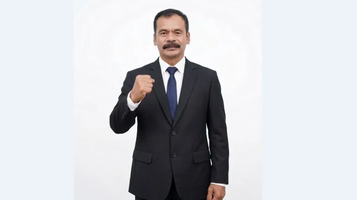 Kepala SMAN Kabuh, Ba
