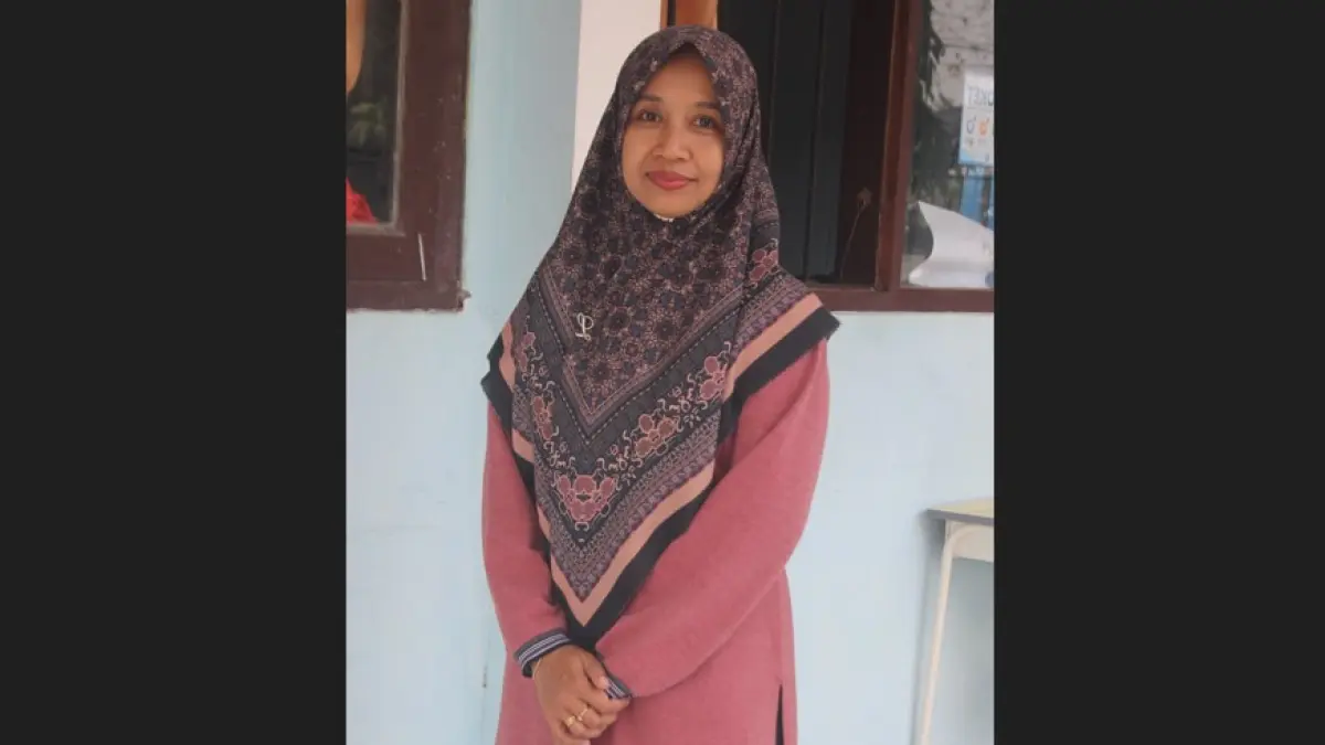 Lela Fiyanti, S.Pd, Guru Biologi SMAN Kabuh