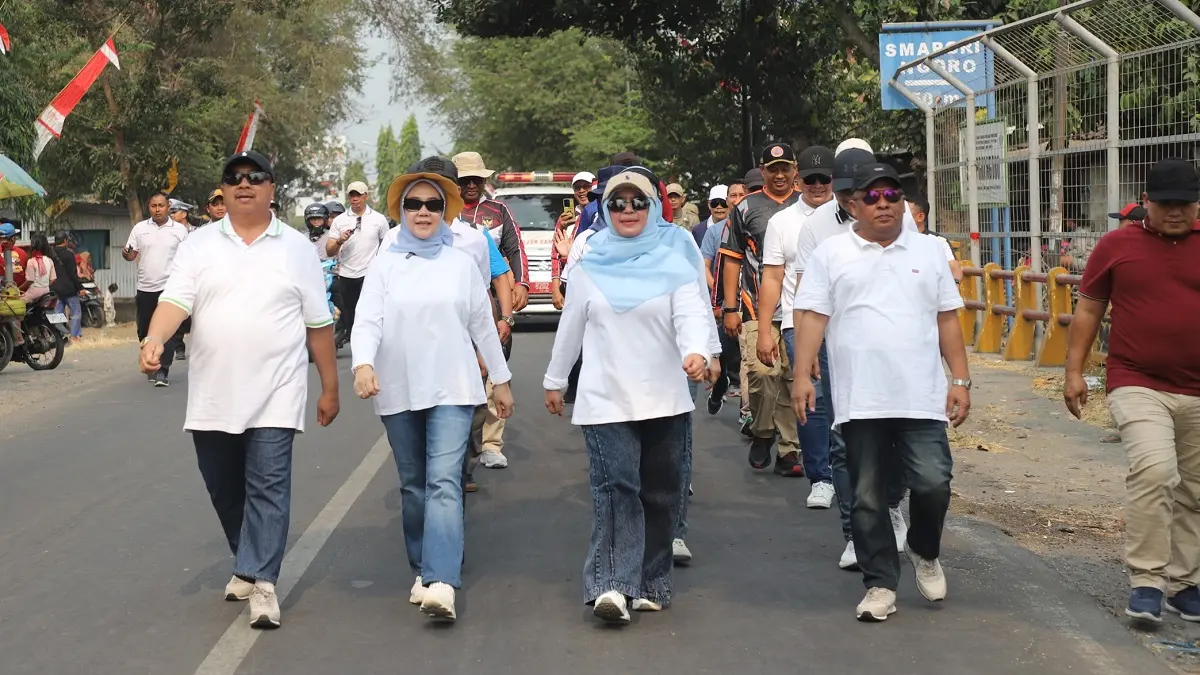 Bupati Jombang bersama Kepala OPD mengikuti gerak jalan ROJO 2026