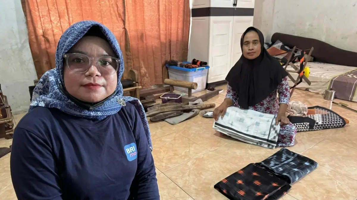 Kisah Perjuangan Titin, Mantri BRI yang Menyeberangi Laut Demi Nasabah di Kaledupa