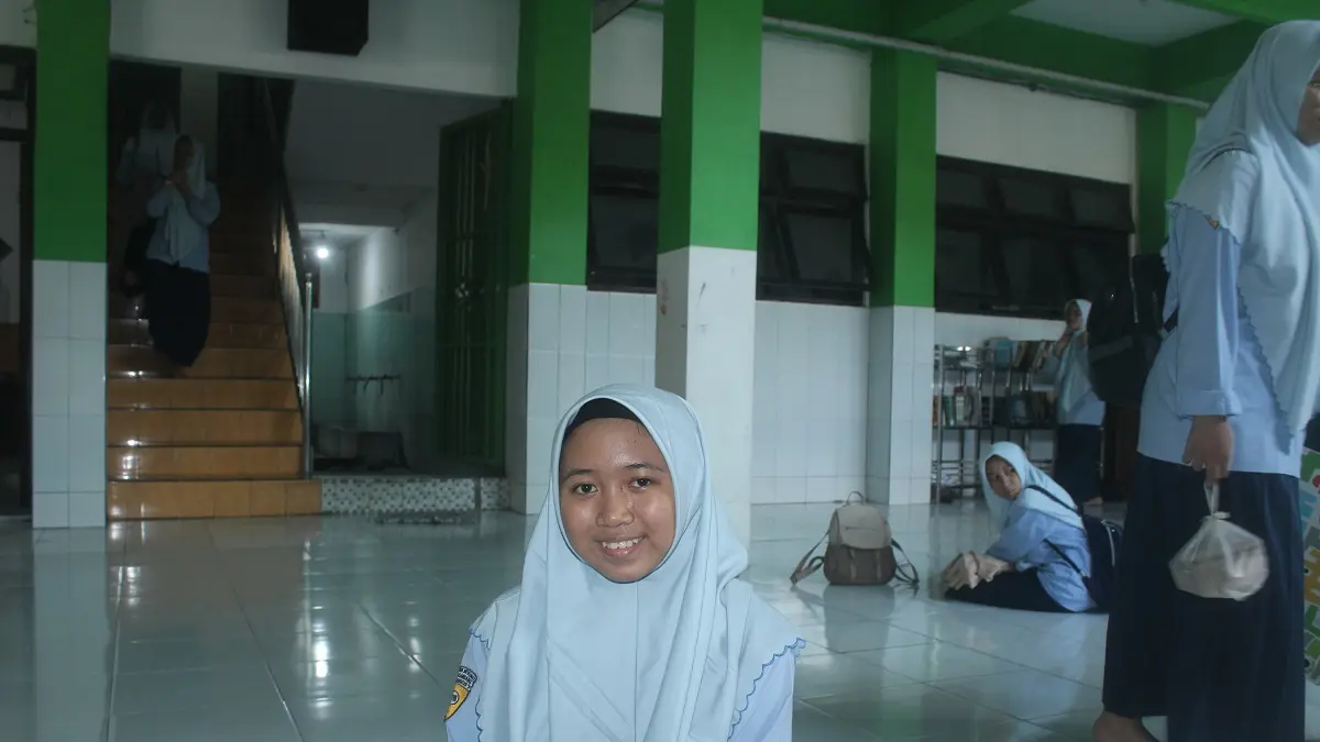 Shifamadu Khayyisah Wignya Aji, Kelas 9 PQ 1 MTs Perguruan Muallimat Cukir