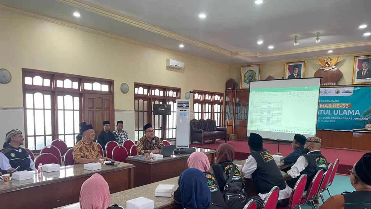 KOORDINASI; Panitia Lokal Muktamar ke-35 NU Bidang Kesehatan melakukan rapat koordinasi, (10/8). 