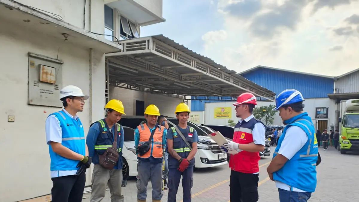 Pada Selasa (11/08), PLN UP3 Mojokerto berhasil melakukan energize tambah daya pelanggan Tegangan Menengah (TM), CV Pangan Berkah Sentosa, dari daya 6.930 kVA menjadi 8.660 kVA.