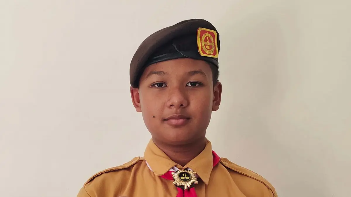 Muh Izzudin Zafri Abrisam, Kelas 9-A MTsN 4 Jombang PP Mambaul Maarif Denanyar