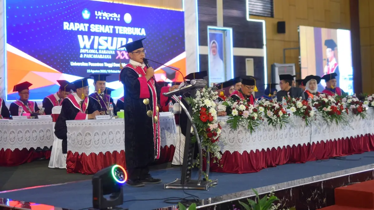 TELADAN: Rektor Unipdu Dr. dr. H.M. Zulfikar As’ad, MMR memberikan sambutan