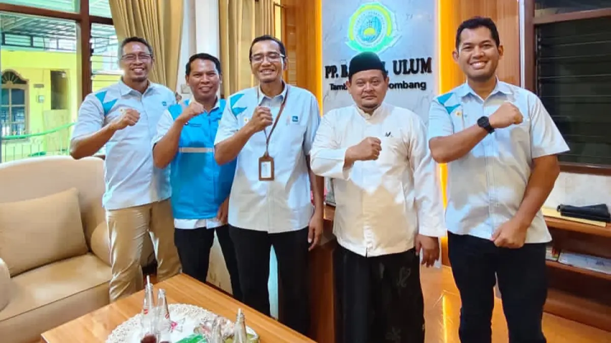 PT PLN (Persero) UP3 Mojokerto melalui PLN ULP Jombang menyiagakan personel dan peralatan kelistrikan secara maksimal di kawasan Pondok Pesantren Bahrul Ulum, Tambakberas, Jombang. (IST)