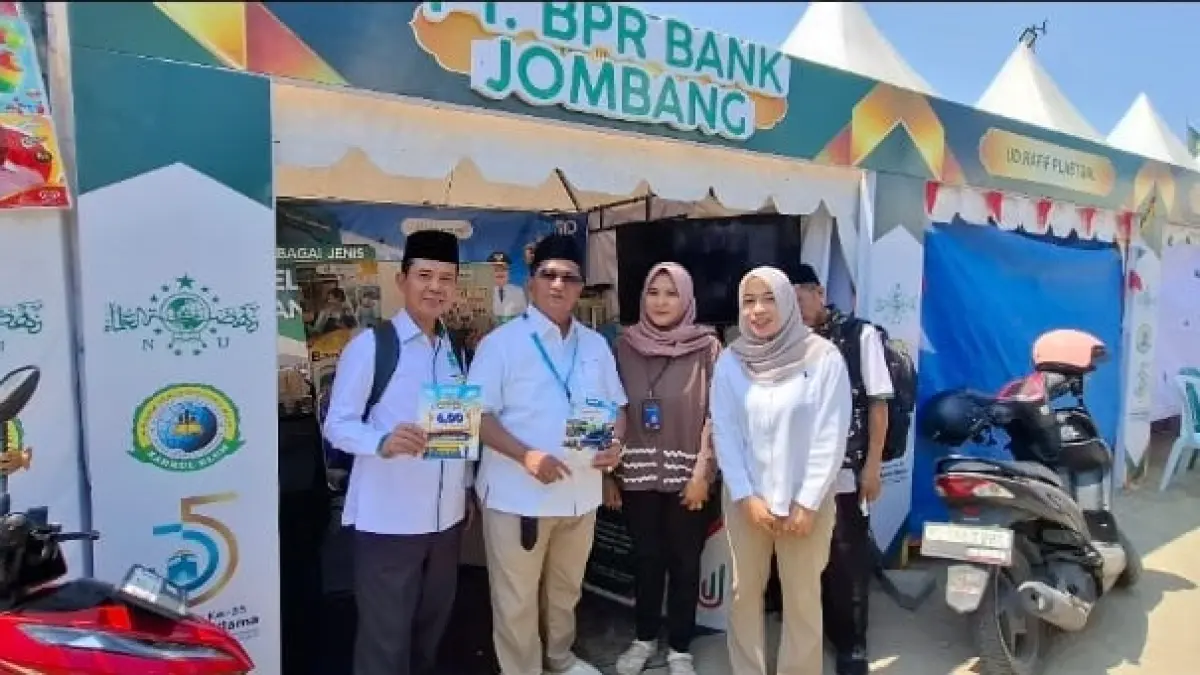 DUKUNG UMKM: Bank Jombang menyediakan layanan perbankan di Muktamar NU.