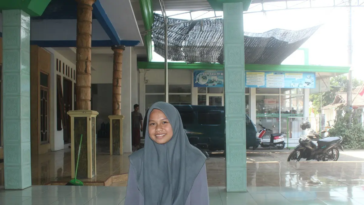 Diyas Putri Kurnia Asih, Kelas 10 Akuntansi SMK Unggulan NU Mojoagung 