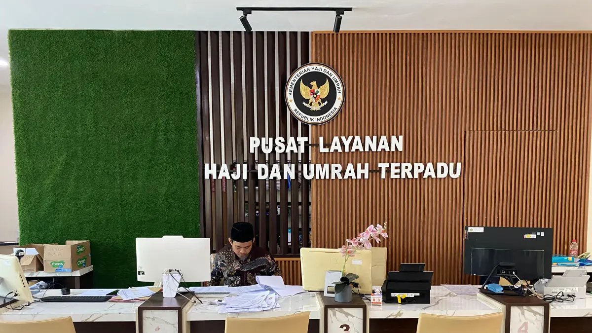 BUKA LAYANAN: Pelayanan di Kantor Kemenhaj Kabupaten Jombang, Jumat (4/9).