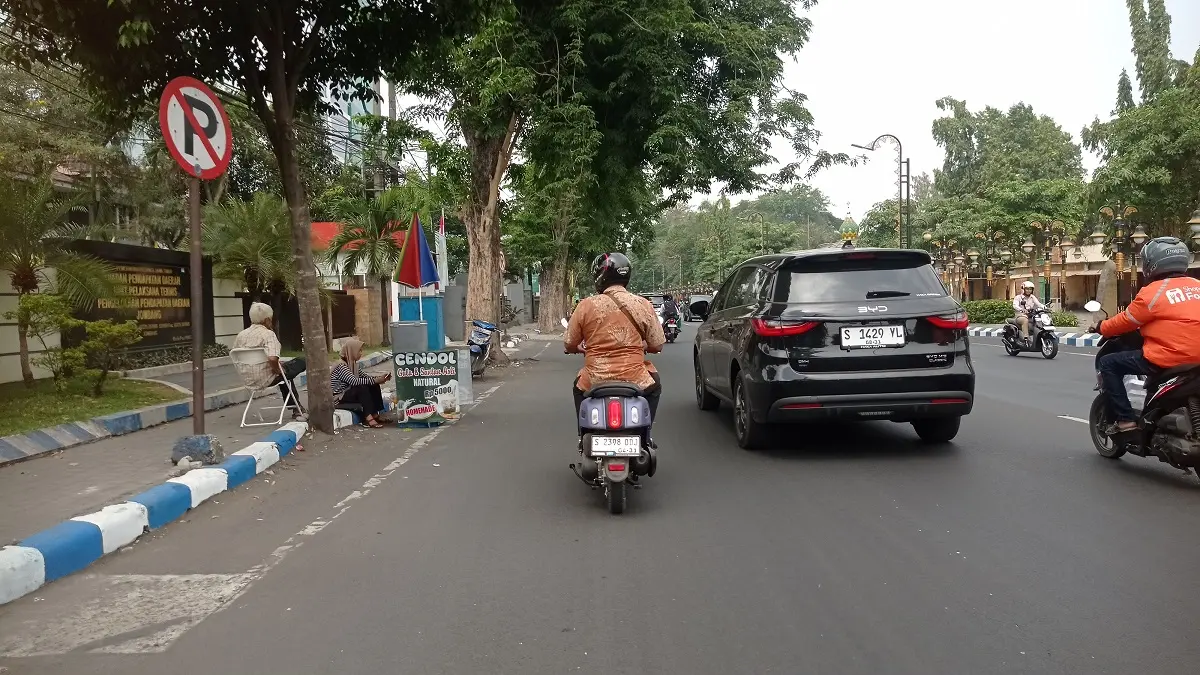 DILANJUTKAN: Proyek trotoar Jl Gus Dur sisi utara segera dikerjakan, (10/9)