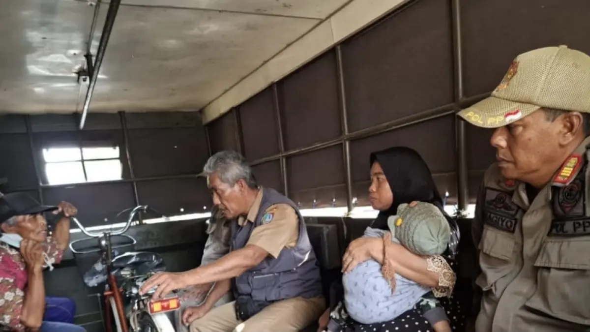 PENERTIBAN: Sejumlah penyandang masalah kesejahteraan sosial ditertibkan Satpol PP Jombang, (10/9)
