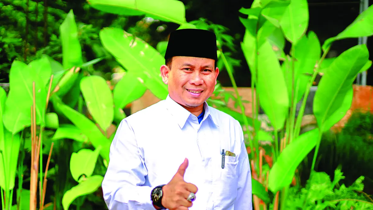 KH M Syifa