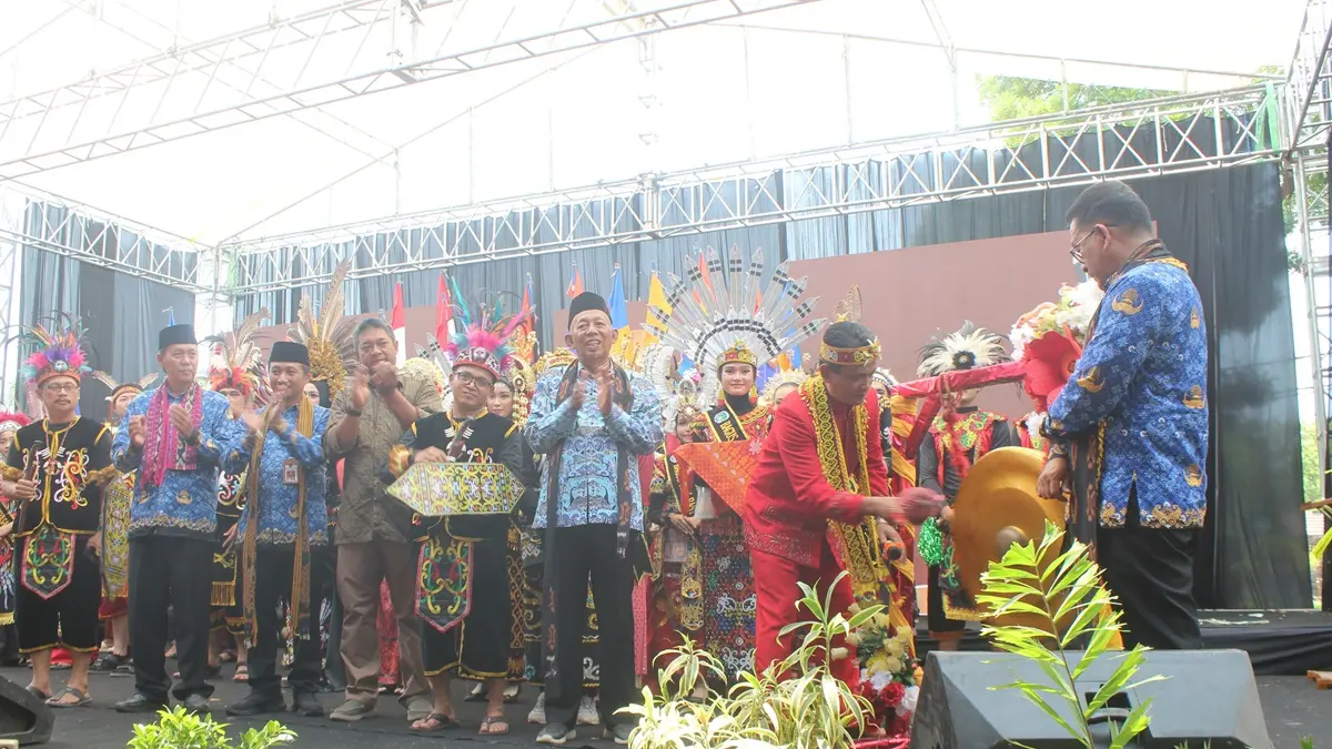 Perayaan HUT Bastyasaka ke-35 SMAN 3 Jombang, Kamis (17/9) meriah