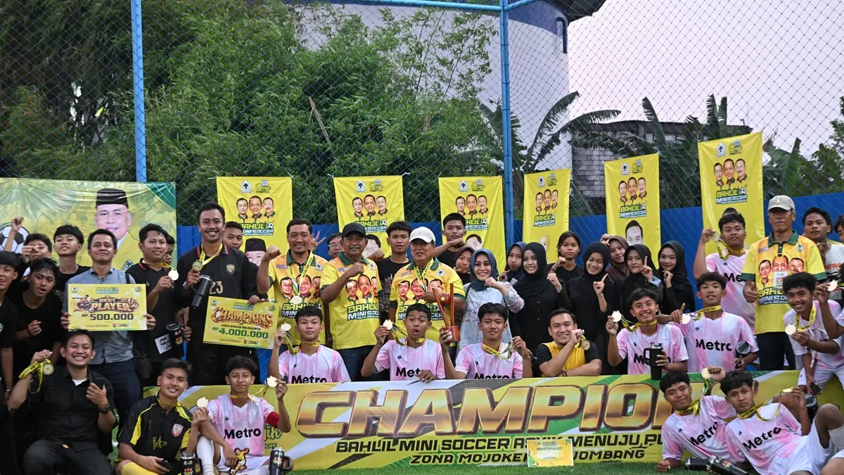 SMAN Ngoro Juara 1 Bahlil Mini Soccer Zona 6