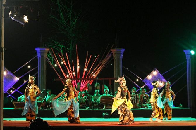 Wayang Topeng Jatiduwur; Terawat Hingga Generasi Ketujuh