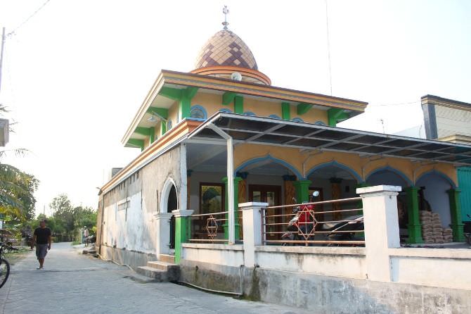 Masjid Al Ikhlas di Dusun Klubuk Jombang Berdiri di Kawasan ‘Lendir’
