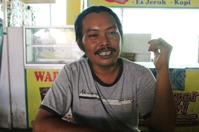 Mengenal Cucuk Espe, Seniman dan Sastrawan Muda Kabupaten Jombang