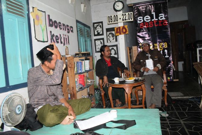 Selasastra, Ngaji Rutin Sastrawan Jombang yang Sudah Lima Tahun Eksis