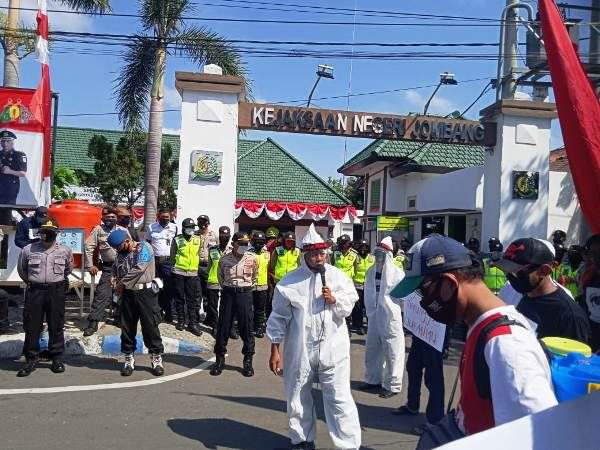 Dinilai Lamban Tangani Kasus, Kejaksaan Negeri Jombang Didemo