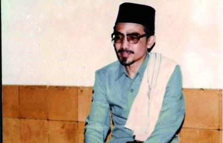 KH Abdul Aziz Manshur, Ulama Salaf Pengasuh Pesantren Pacul Gowang