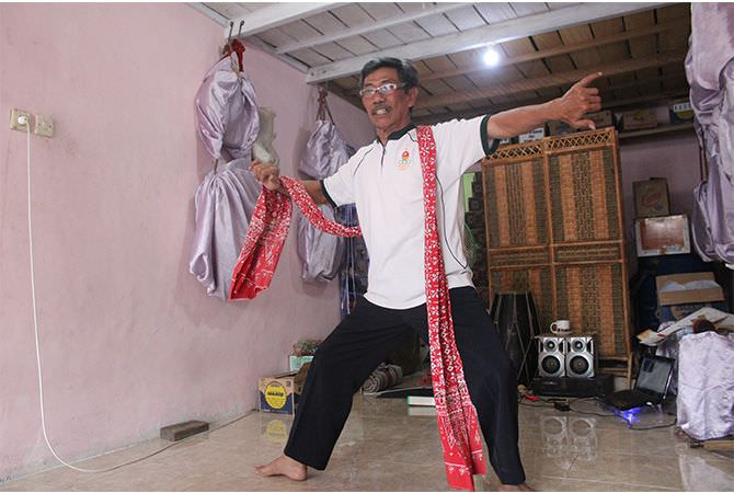 Suhartono, Seniman Jombang Pewaris Tari Remo Boletan