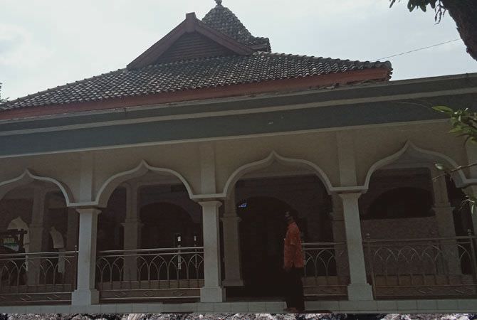 Ini termasuk masjid tua di Kecamatan Ngoro, Kabupaten Jombang. Masjid