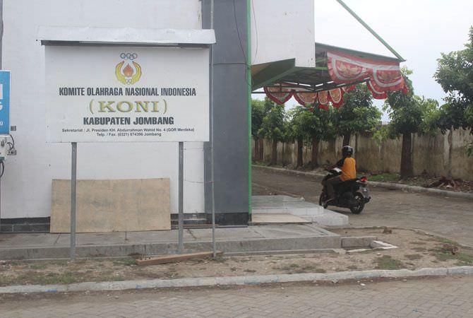 Meski kasus dugaan penyimpangan dana hibah KONI saat ini masuk dalam p