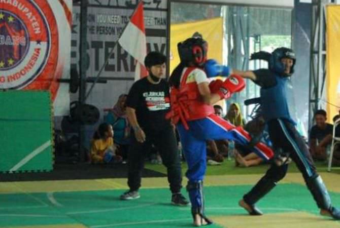 JOMBANG –  Sebanyak dua atlet kick boxing Jombang bakal segera mengiku