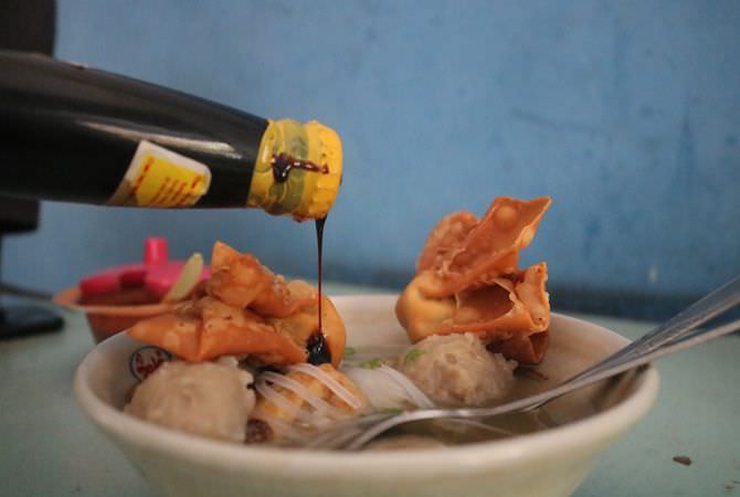 SALAH satu bakso yang masih bertahan sejak puluhan tahun di Jombang ad