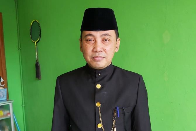 NAMA Anwar di lingkup Pemkab Jombang tak asing lagi. Pria yang sudah m