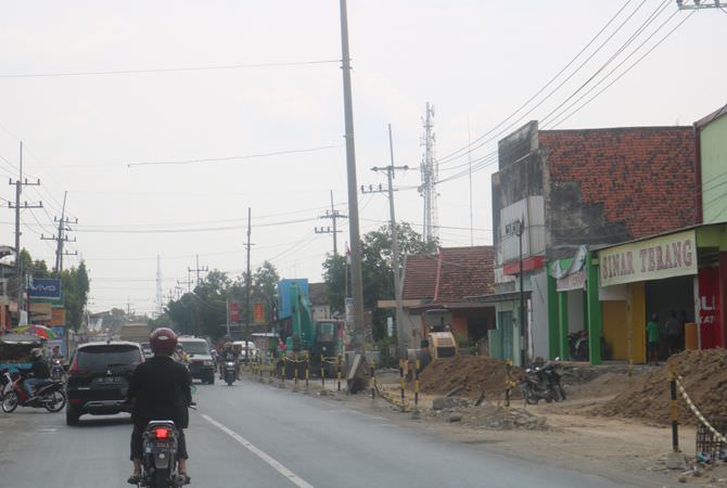 Jalur Provinsi di Jombang Rencana akan Dibuka Satu Jalur