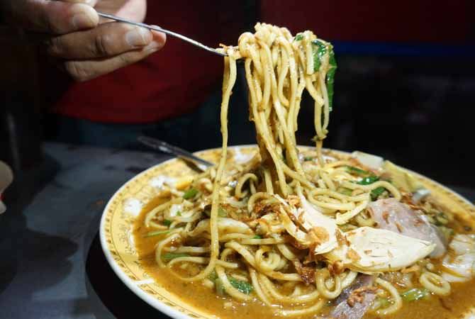 Mie dan Nasi Goreng Jawa ala Warung Jula Juli di Jombang