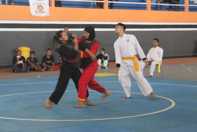 Nur Harias Juara Umum Porkab Silat di Jombang