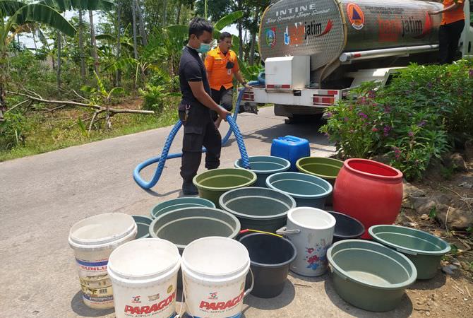 Warga Ngrimbi Jombang Mulai Kesulitan Air